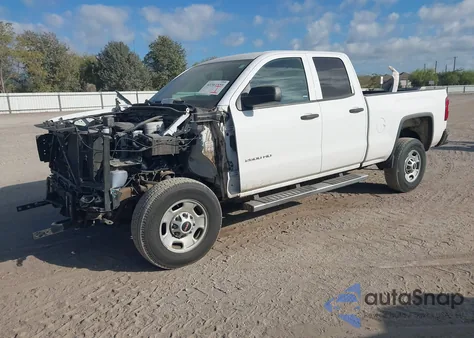 2015 GMC Sierra 2500Hd from USA, damaged, VIN 1GT21XEGXFZ136385